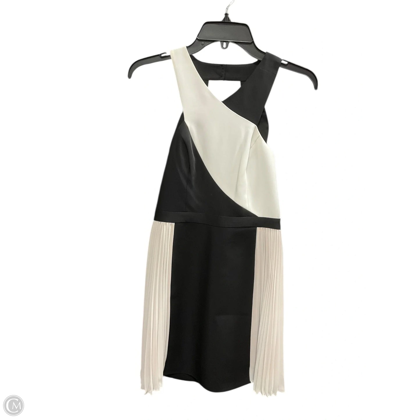 Dress Casual Short By Bcbgmaxazria In Black & White, Size: 0p