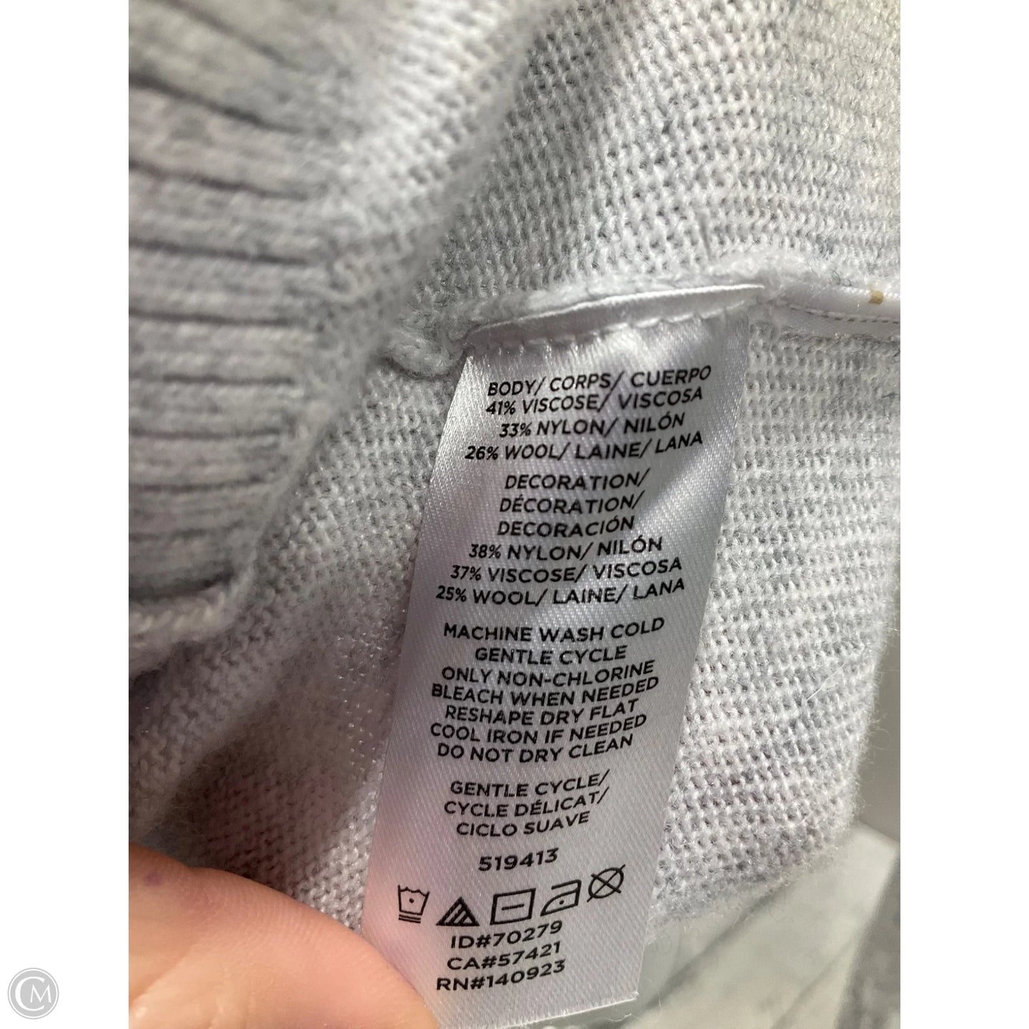 Top Long Sleeve Basic By Loft In Grey, Size: S