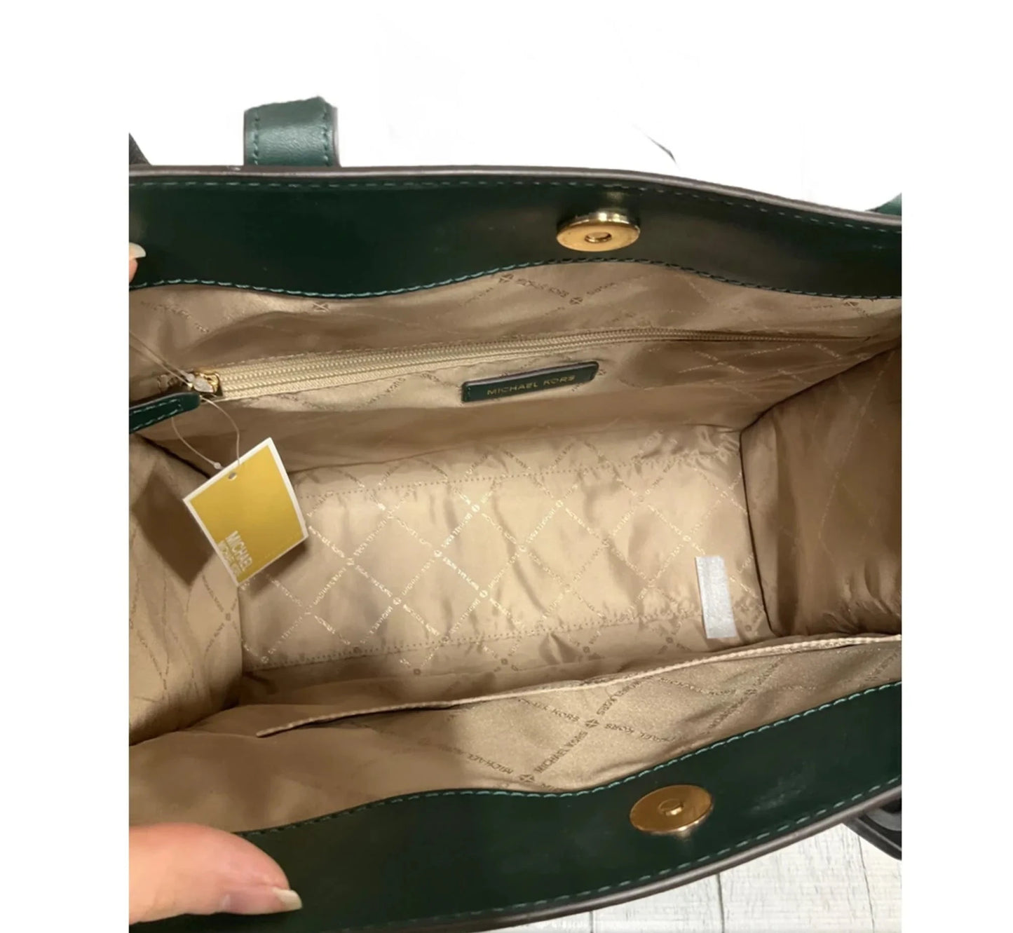 Handbag Designer By Michael Kors, Size: Large