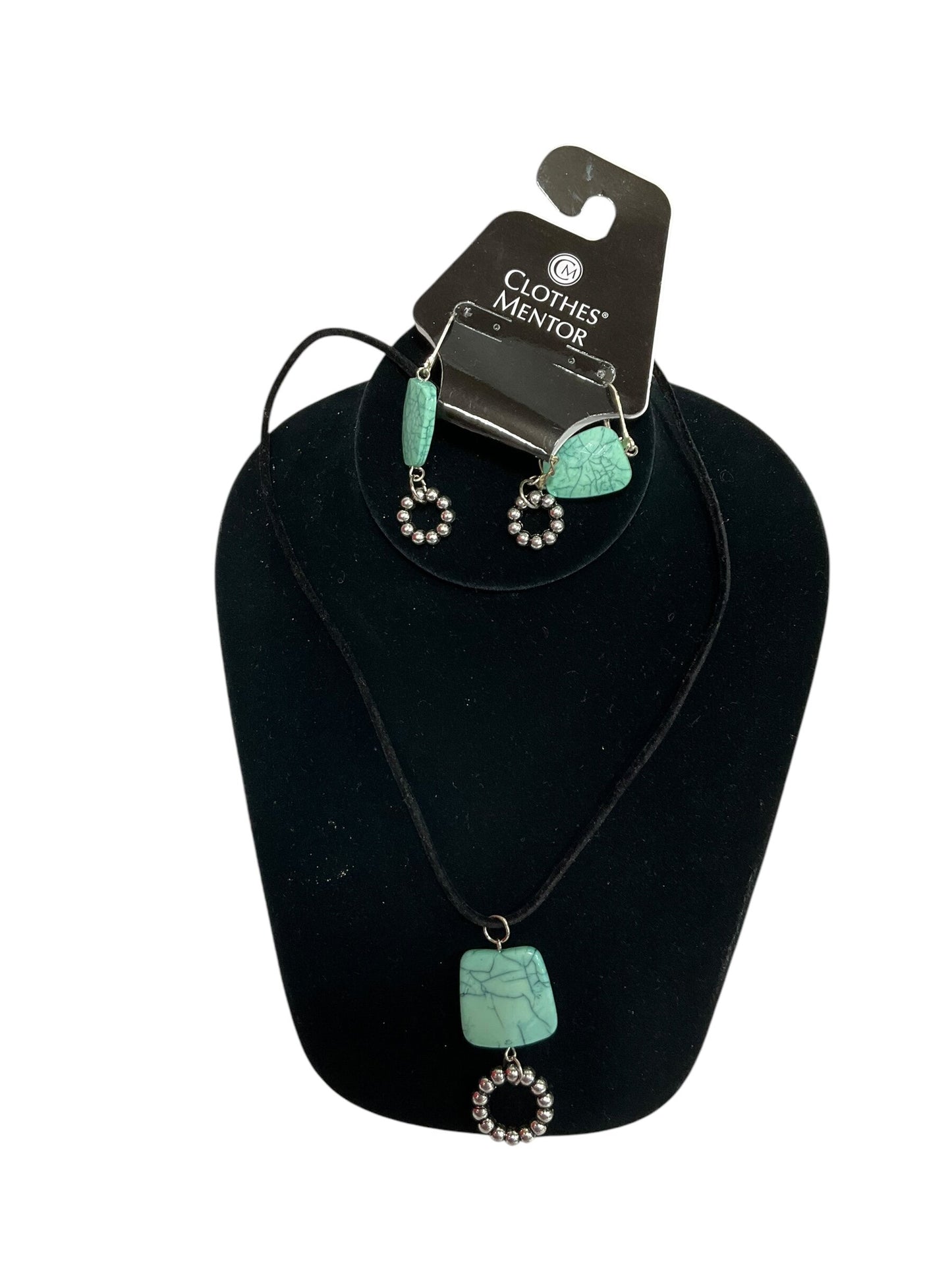 Necklace Set By Clothes Mentor Size: 03 Piece Set