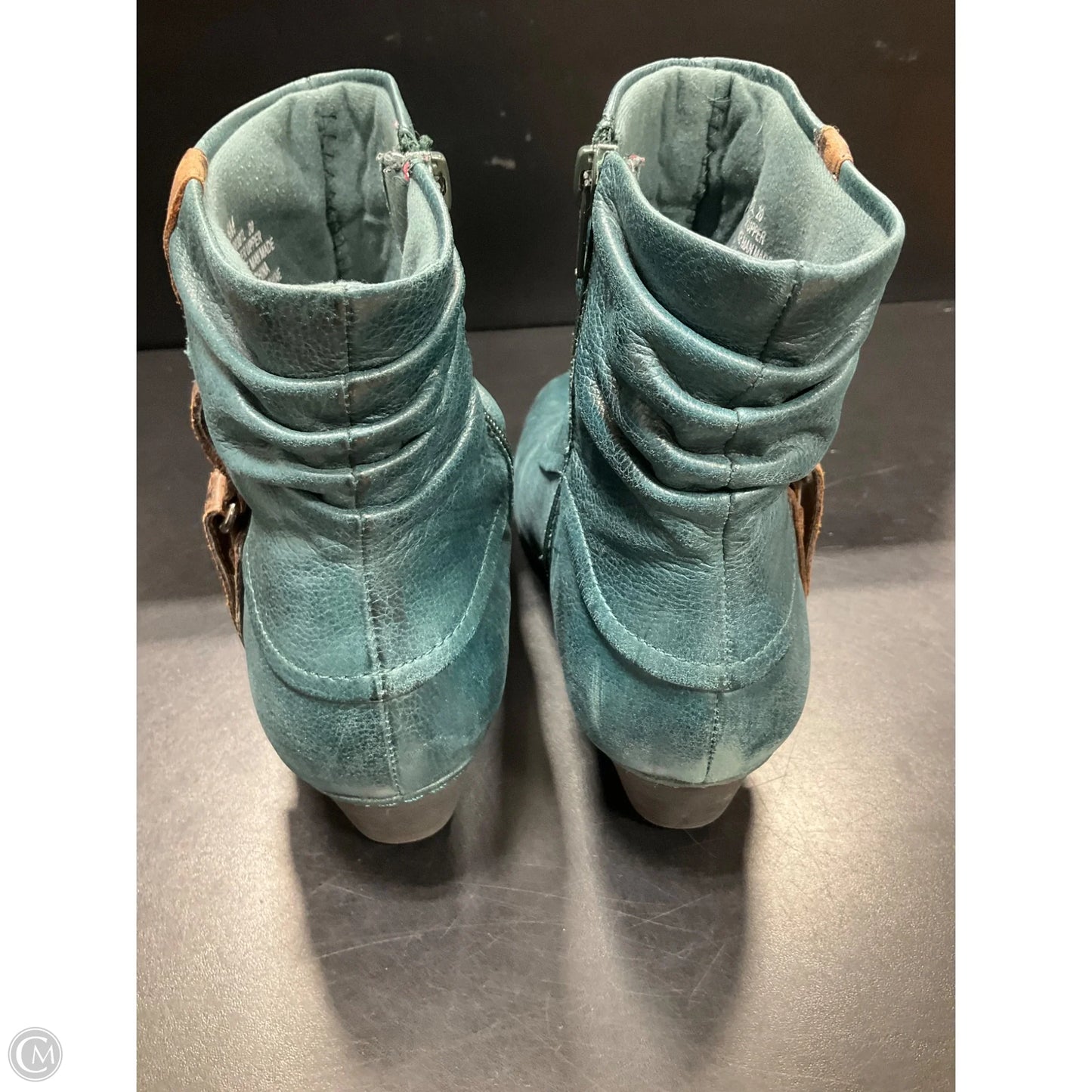 Boots Ankle Heels By Cobb Hill In Teal, Size: 8
