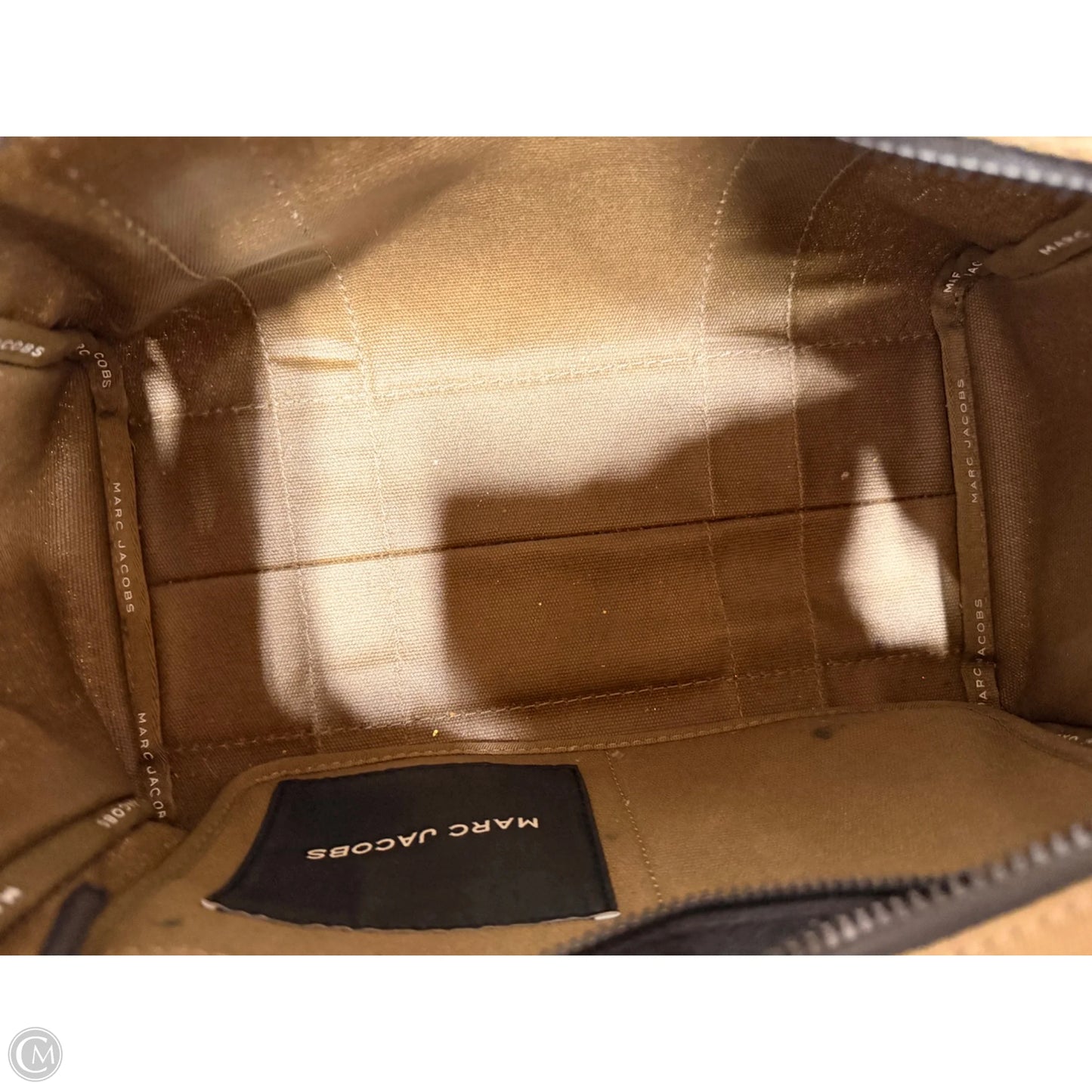 Handbag Luxury Designer By Marc Jacobs, Size: Medium