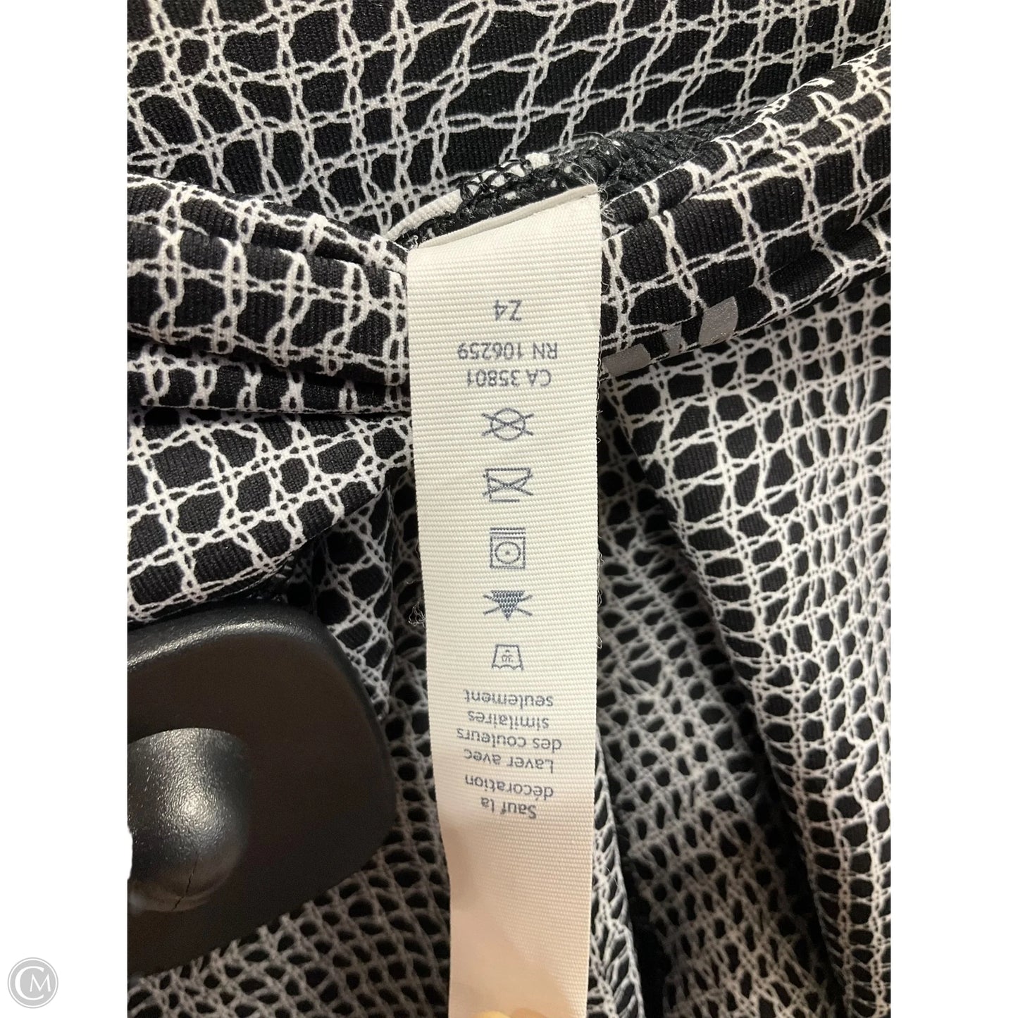 Athletic Leggings By Lululemon In Black & Cream, Size: 4