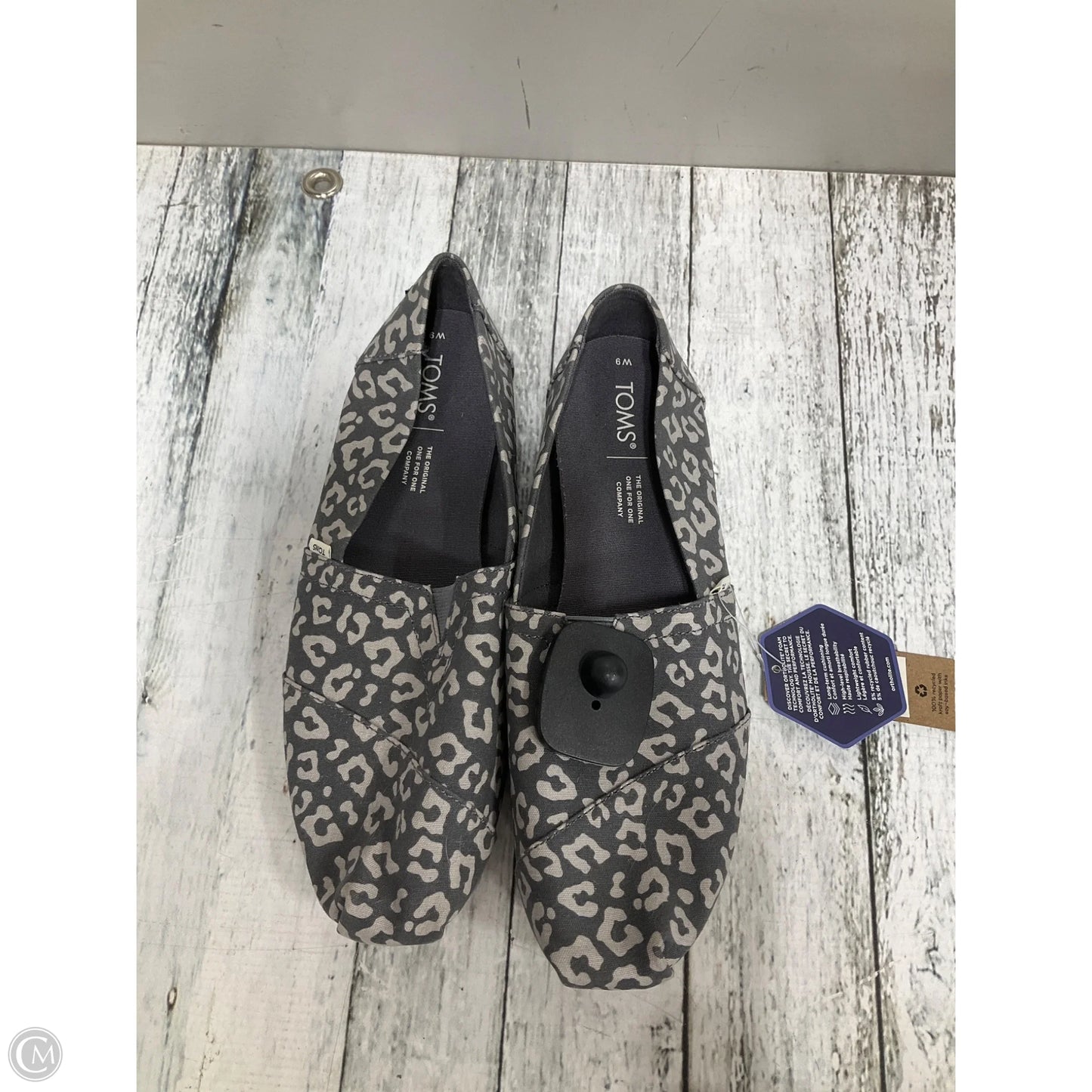 Shoes Flats By Toms In Animal Print, Size: 9