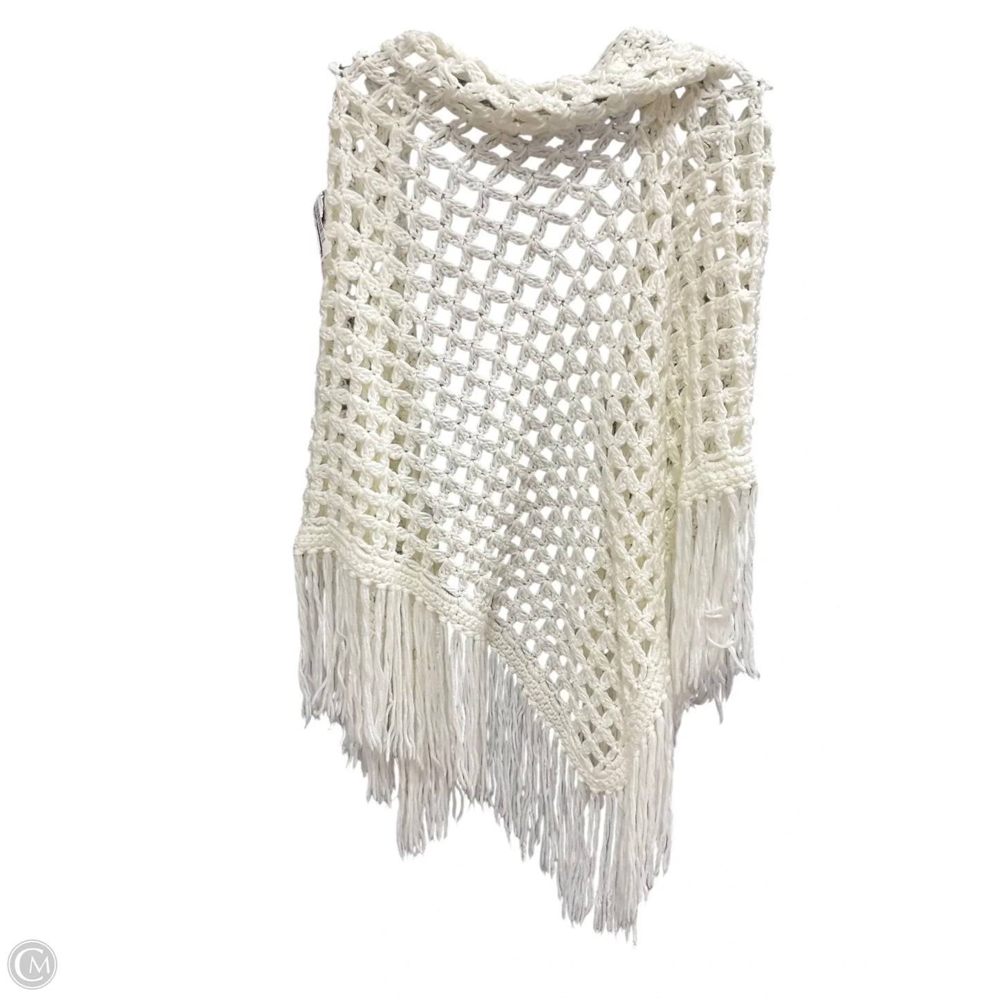 Poncho By Cmf In White, Size: Osfm