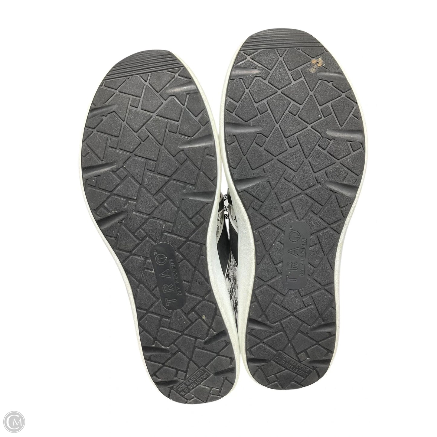 Shoes Athletic By Clothes Mentor In Grey, Size: 10