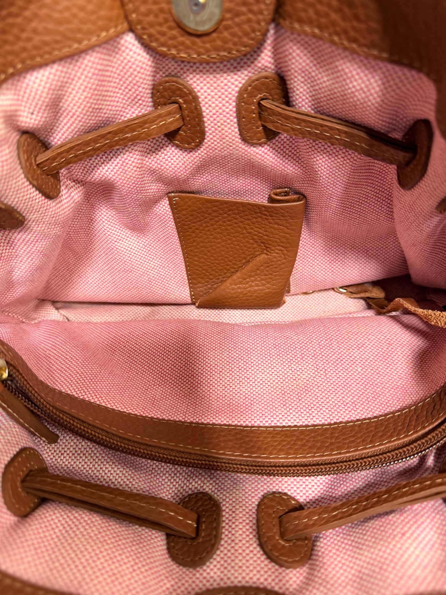Handbag Designer By Dooney And Bourke, Size: Medium