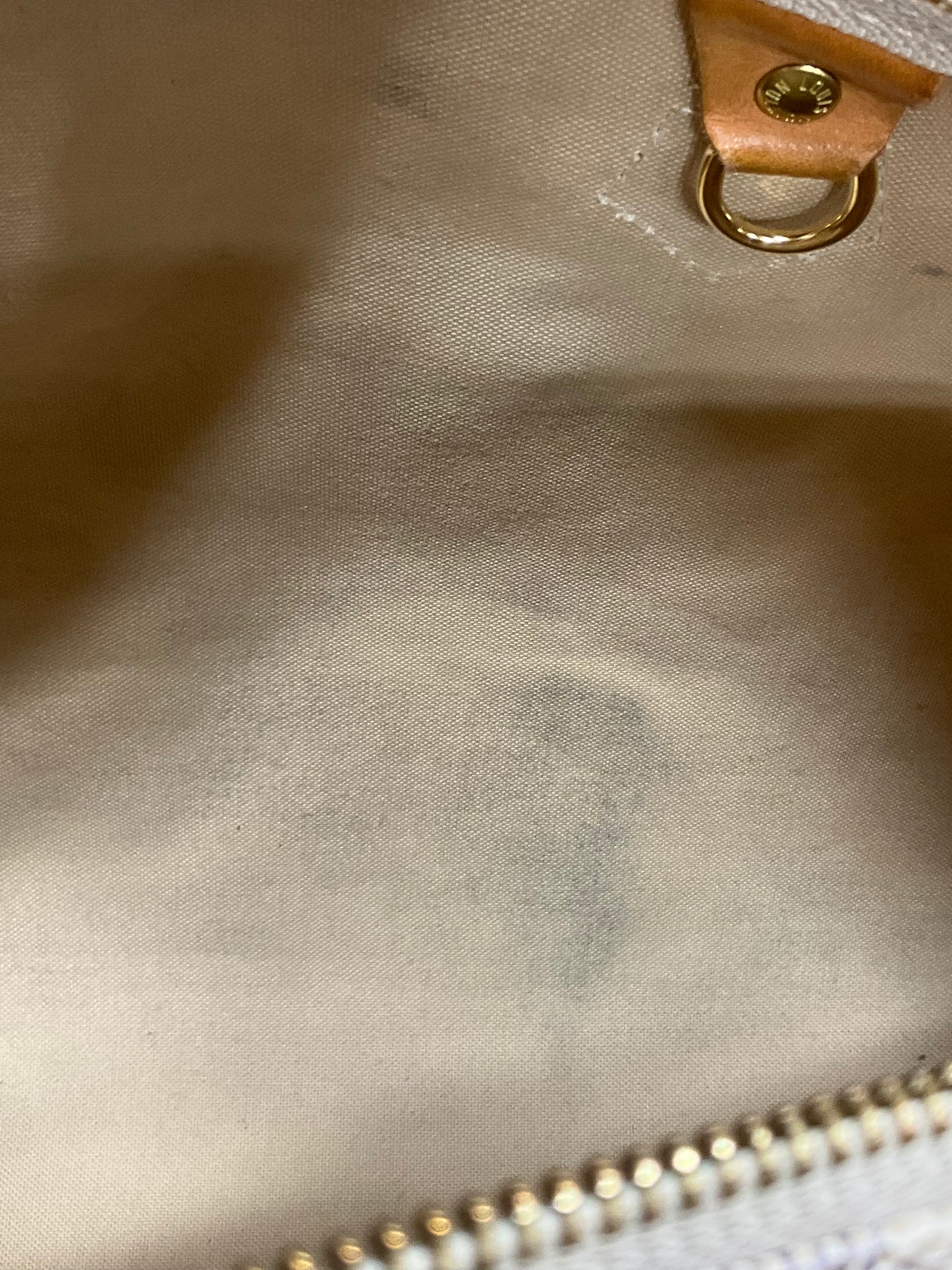 Handbag Luxury Designer By Louis Vuitton, Size: Large