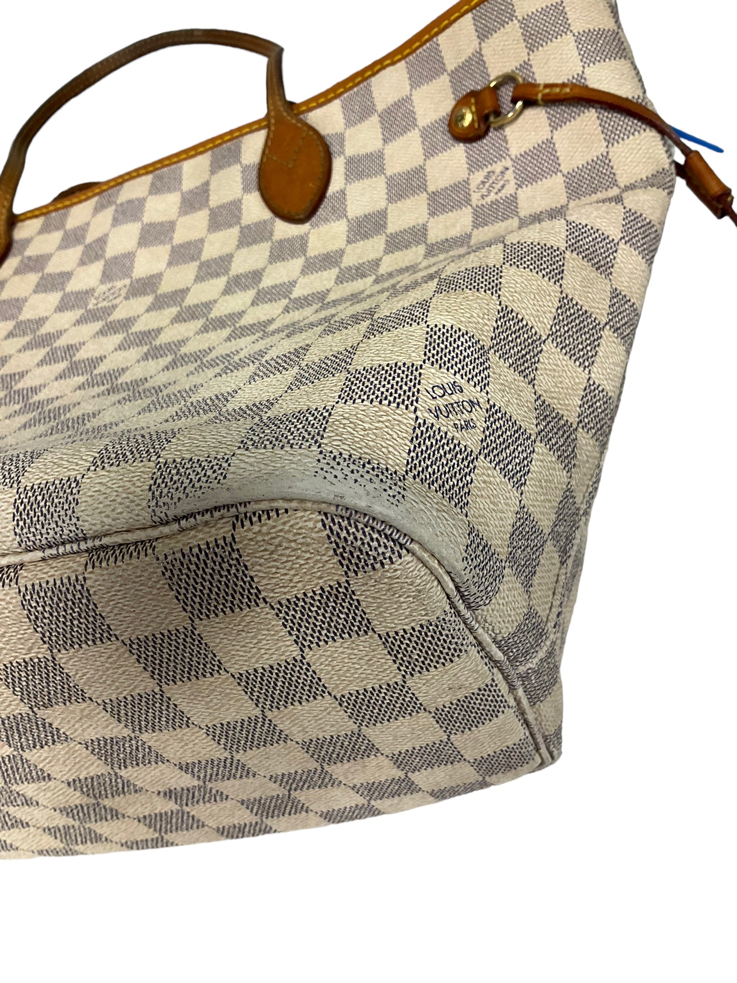 Handbag Luxury Designer By Louis Vuitton Size: Large