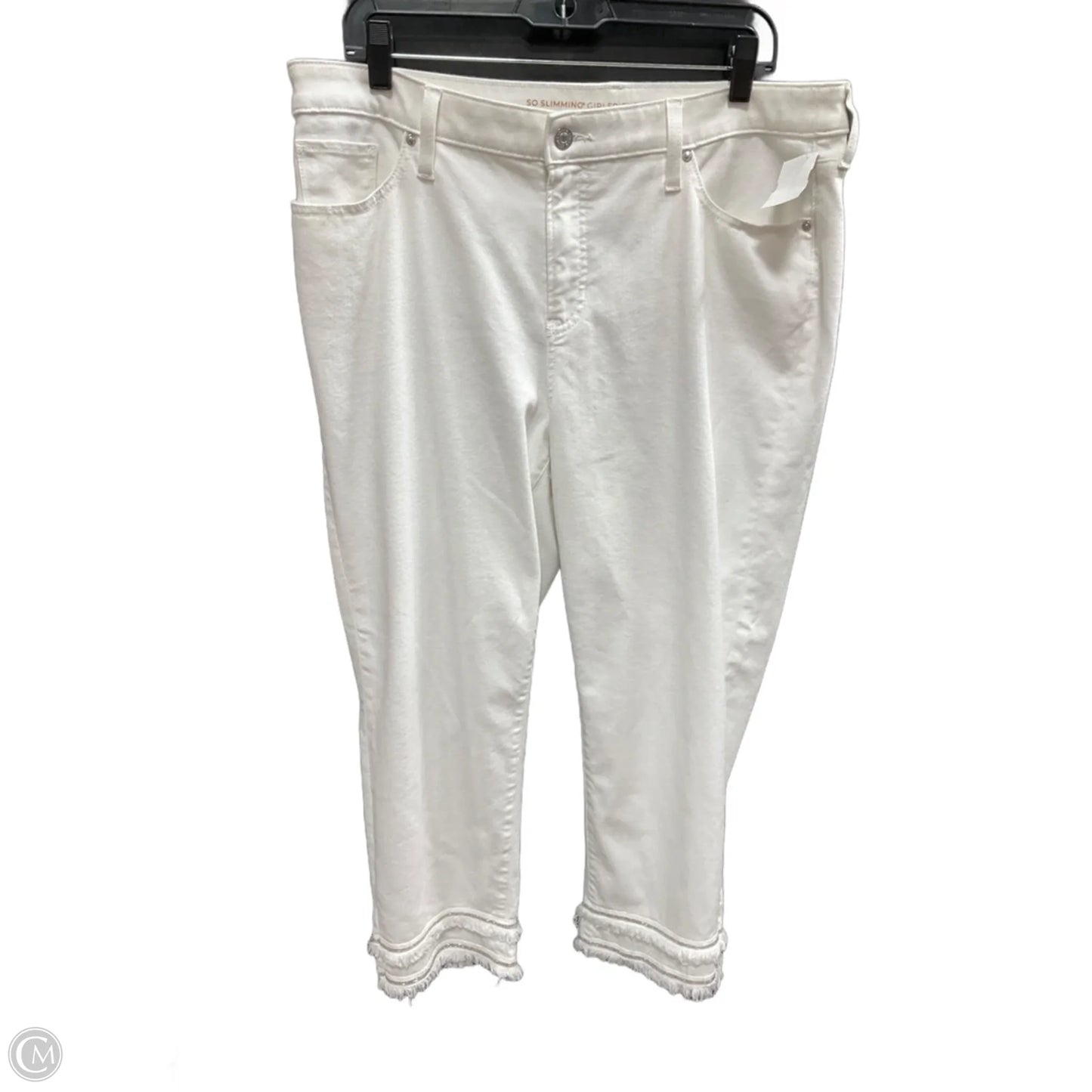 Jeans Cropped By Chicos In White, Size: 14