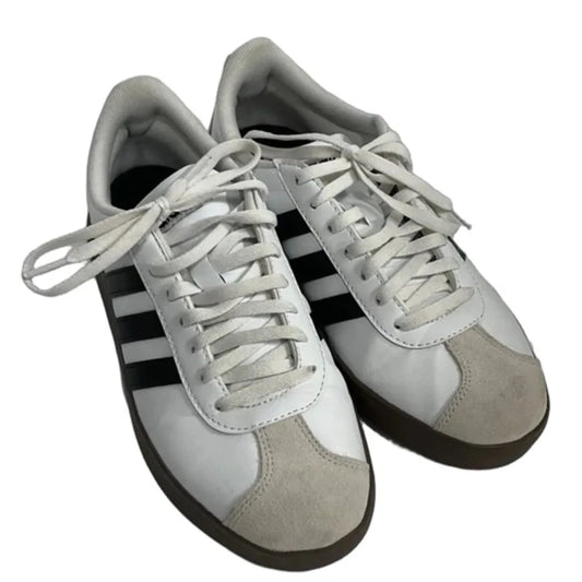 Shoes Sneakers By Adidas In White, Size: 7.5
