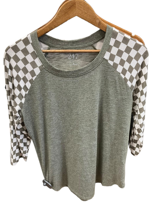 Top 3/4 Sleeve Basic By Maurices  Size: M