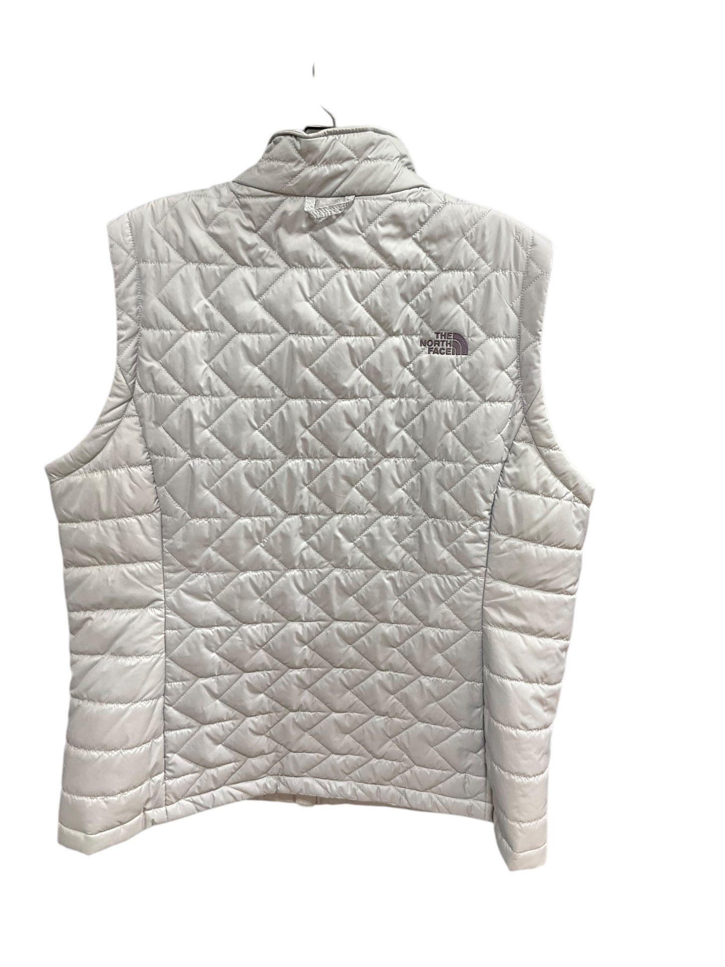 Vest Puffer & Quilted By The North Face In Grey, Size: Xxl