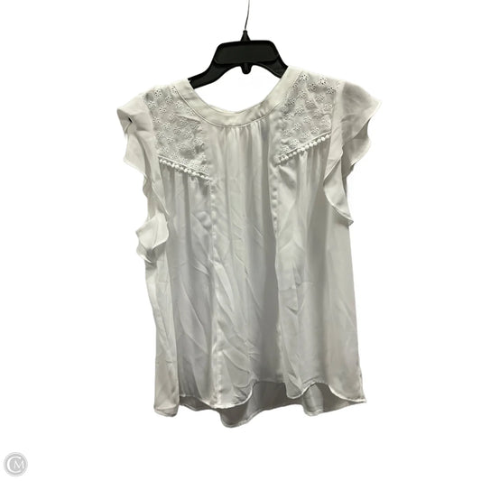 Top Sleeveless By Liz Claiborne In White, Size: L