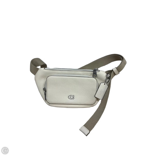 Belt Bag Designer By Coach, Size: Medium