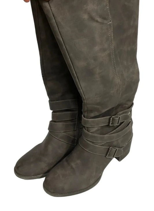 Boots Knee Heels By Ruff Hewn In Grey, Size: 11