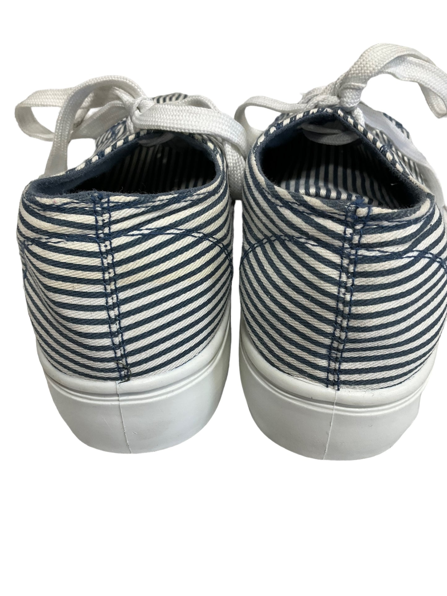 Shoes Sneakers By Bamboo  Size: 7