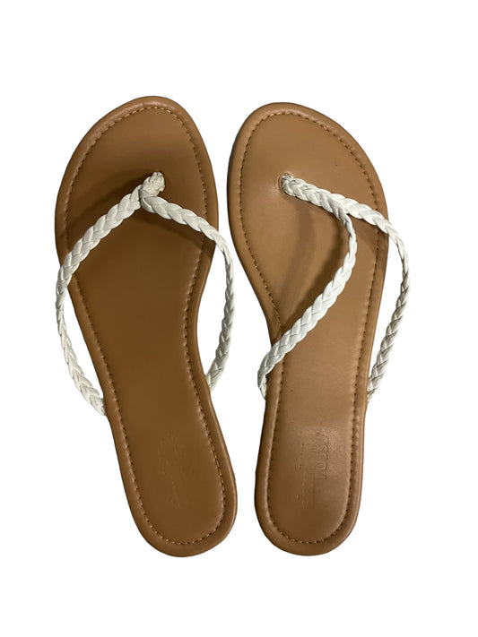 Sandals Flip Flops By Clothes Mentor  Size: 8