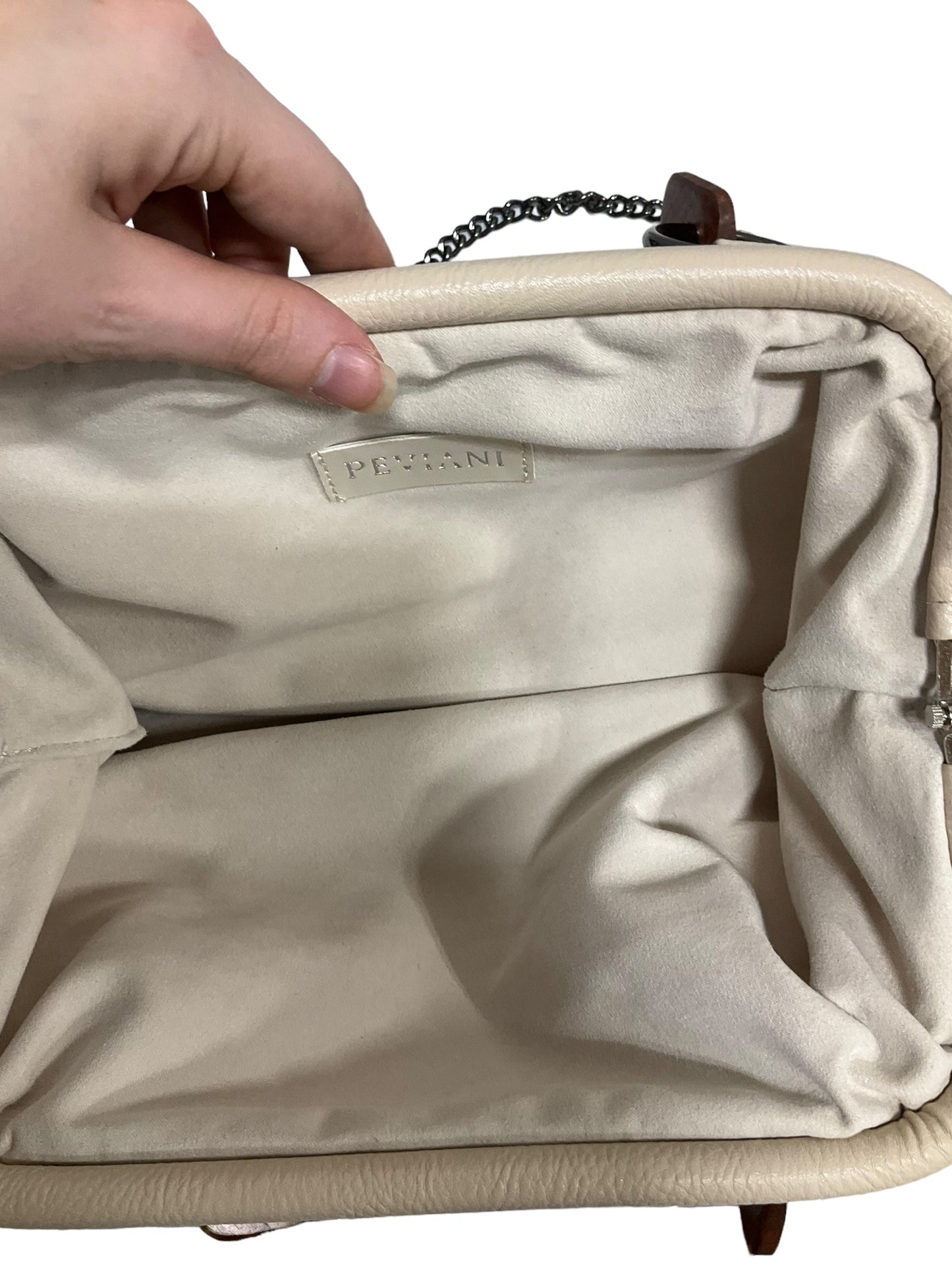 Handbag By Clothes Mentor  Size: Medium