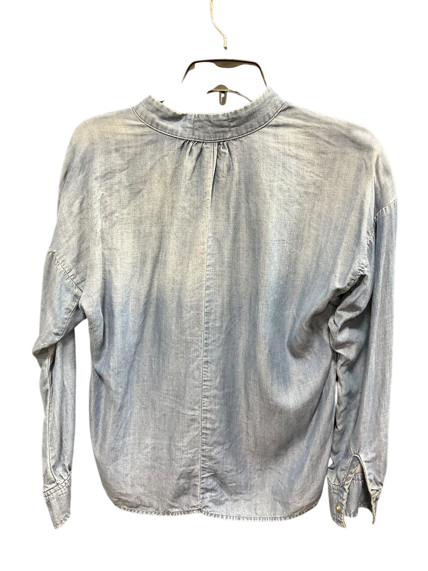 Top Long Sleeve By Cloth & Stone In Blue Denim, Size: Xs