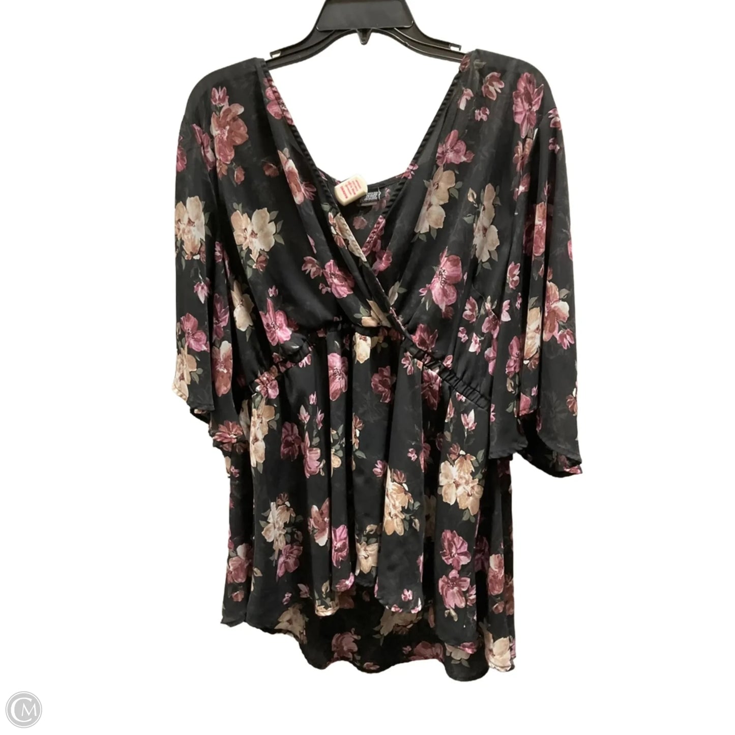 Top Short Sleeve By Torrid In Black, Size: 2x