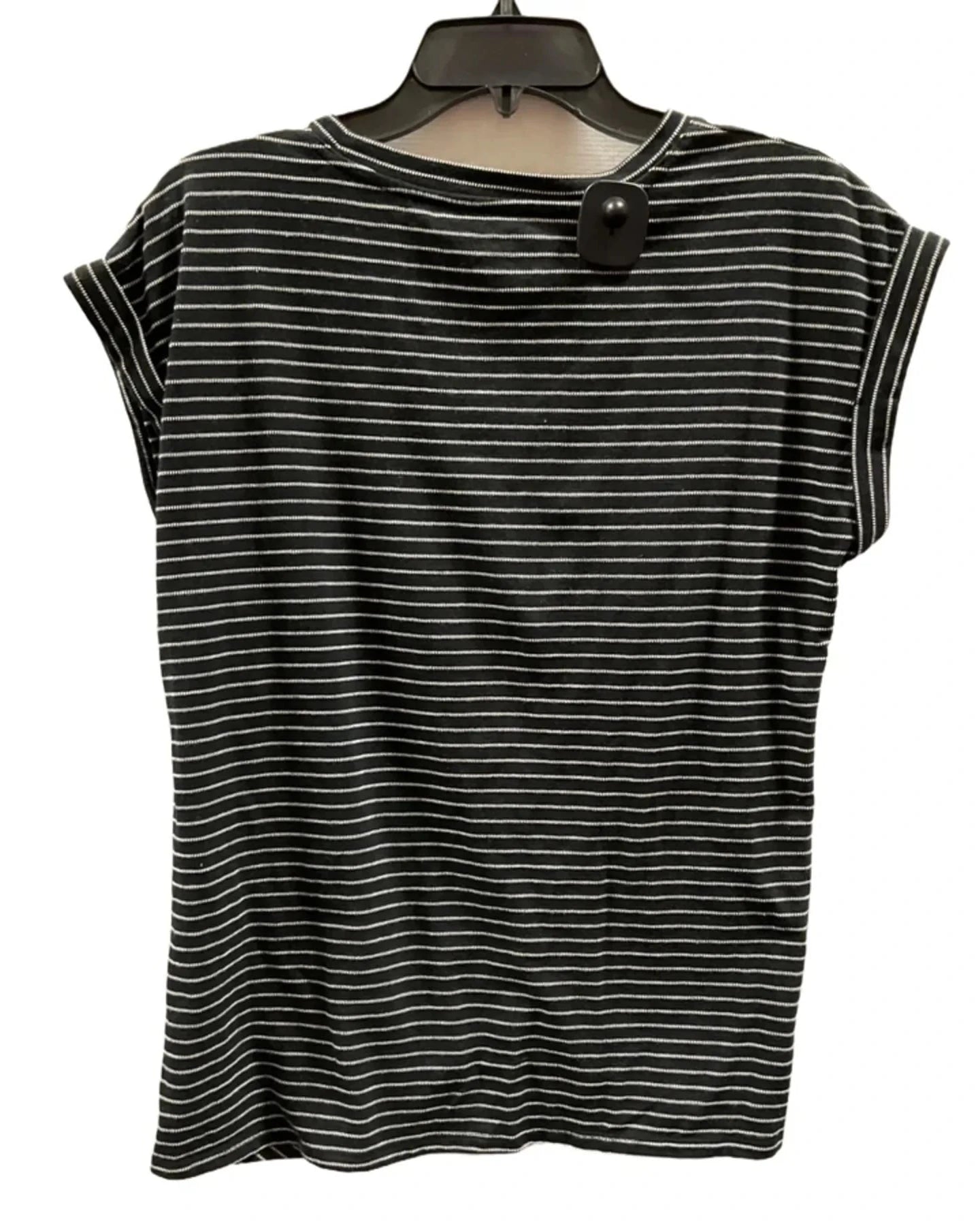 Top Short Sleeve By Maurices In Black, Size: M