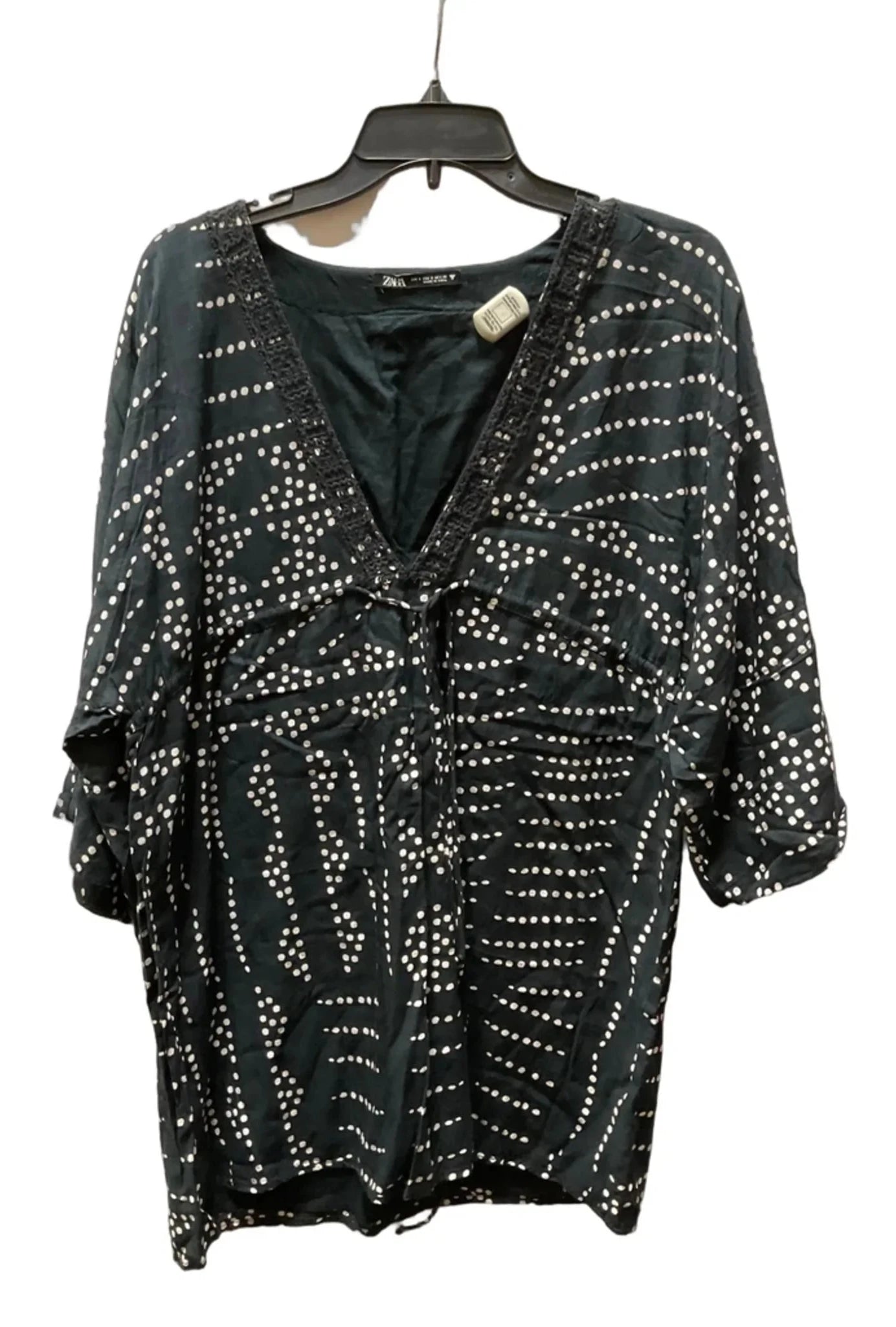 Top Short Sleeve By Zara In Black, Size: S