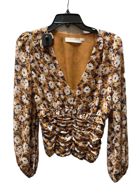 Top Long Sleeve By Astr The Label In Floral Print, Size: M