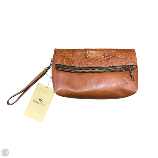 Wristlet Designer By Patricia Nash, Size: Medium