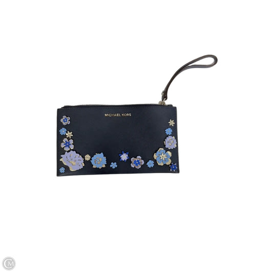 Wristlet Designer By Michael Kors, Size: Large