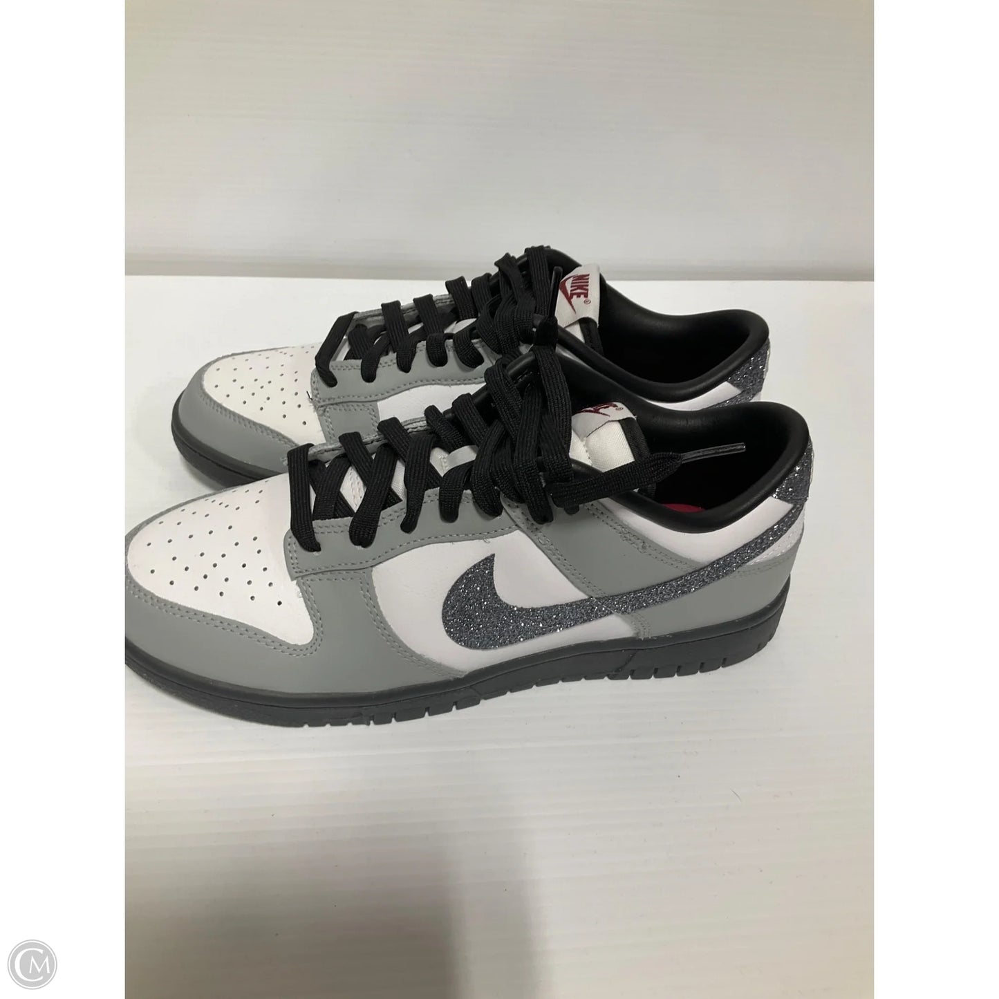 Shoes Athletic By Nike In Grey, Size: 9