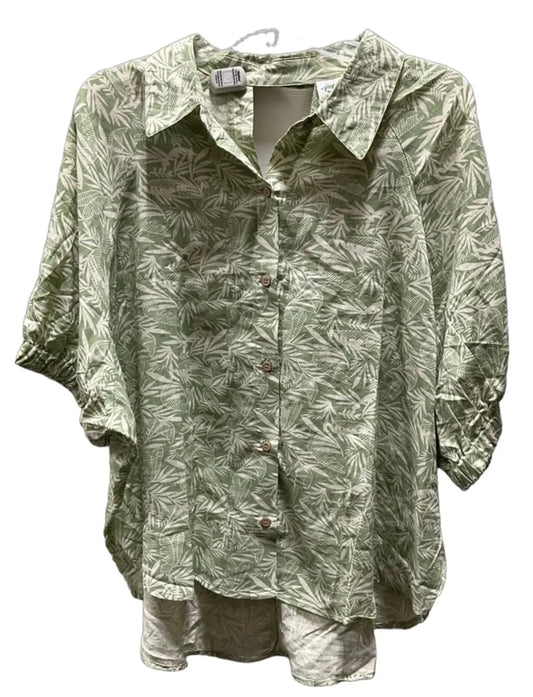 Top Short Sleeve By New In In Green, Size: M
