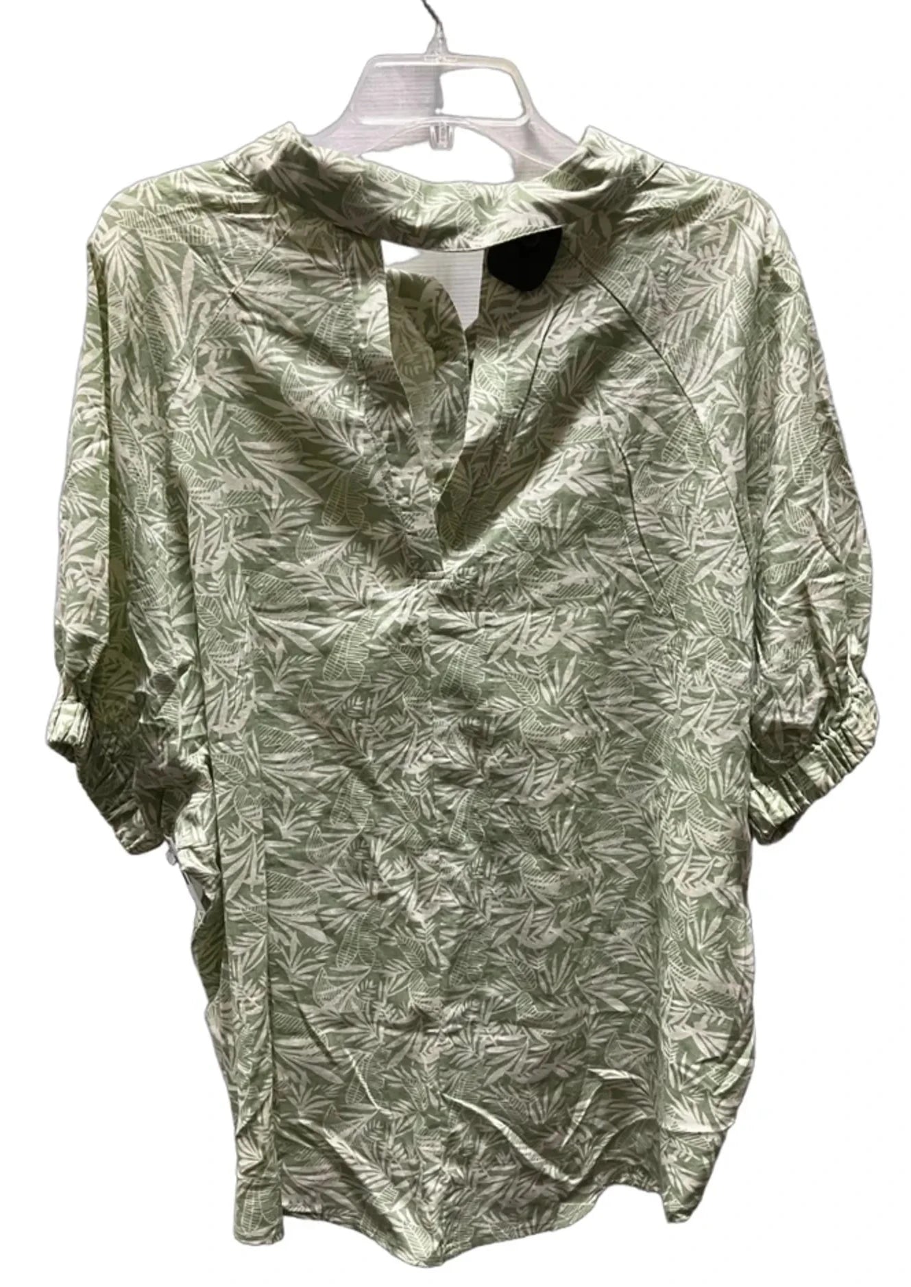 Top Short Sleeve By New In In Green, Size: M