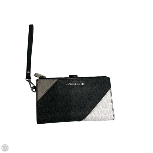 Wristlet Designer By Michael Kors, Size: Medium