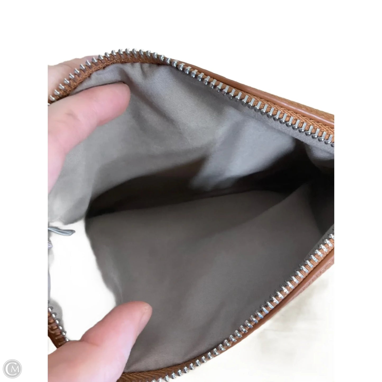 Wristlet By Cmf, Size: Medium