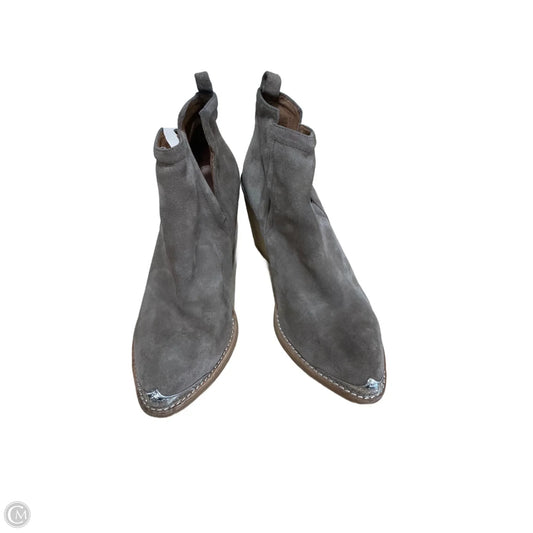 Boots Ankle Heels By Jeffrey Campbell In Taupe, Size: 7