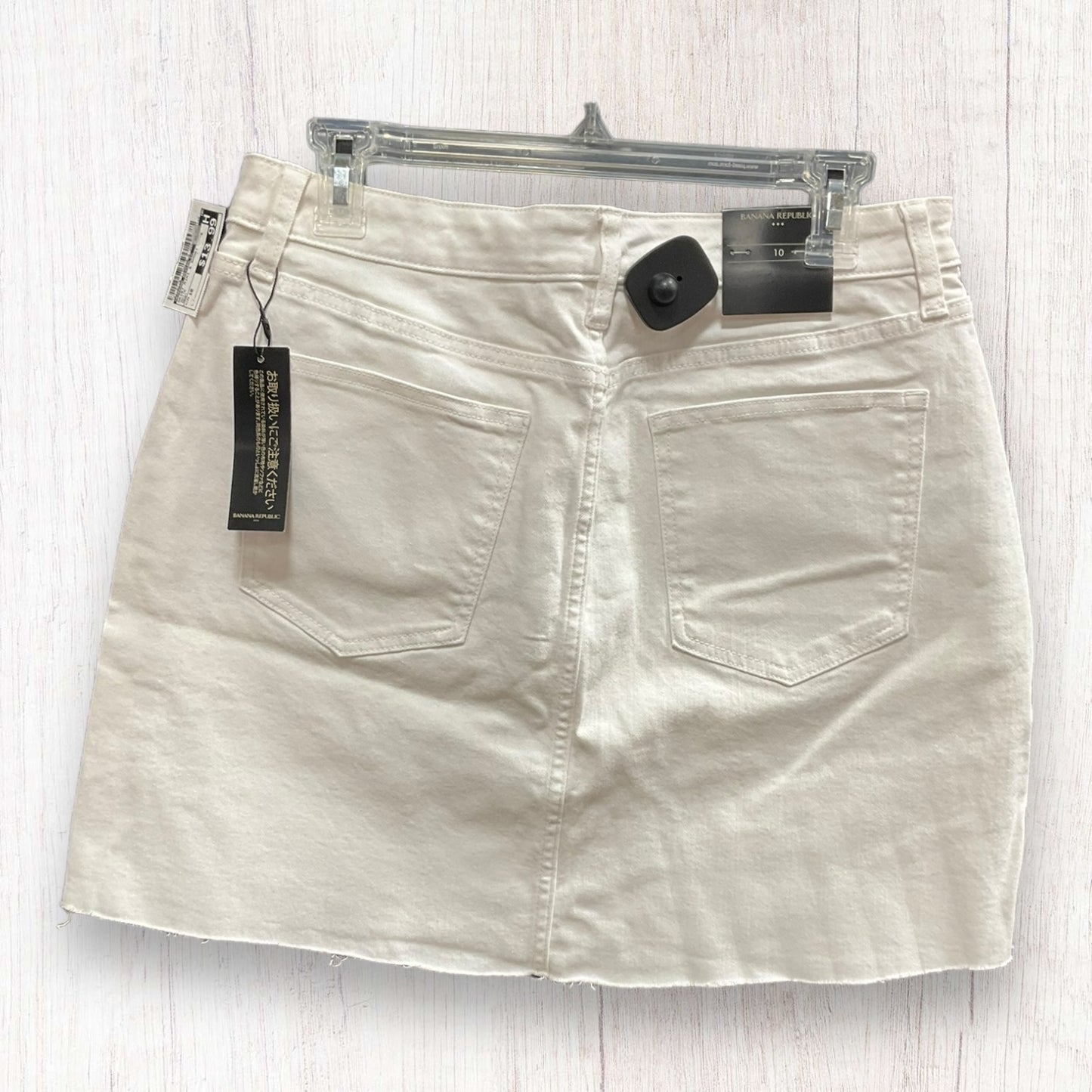 White Skirt Mini & Short Banana Republic, Size 10