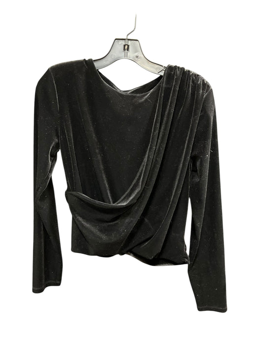 Top Long Sleeve By Clothes Mentor In Black, Size: M