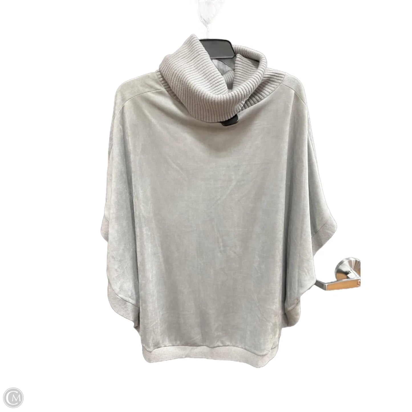 Poncho By Fate In Grey, Size: L