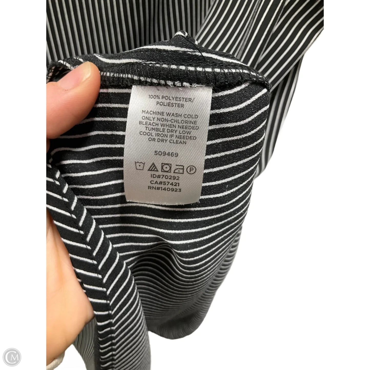 Top Short Sleeve By Loft In Striped Pattern, Size: M