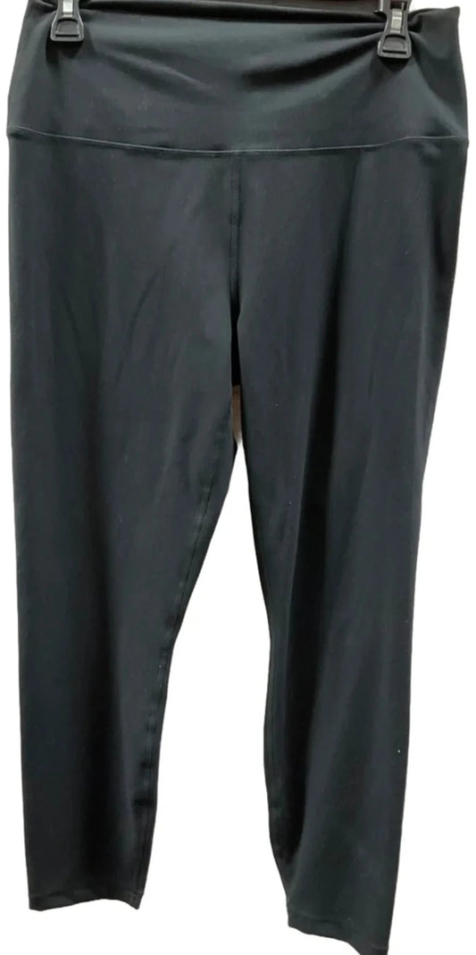 Athletic Capris By Yogalicious In Black, Size: Xl