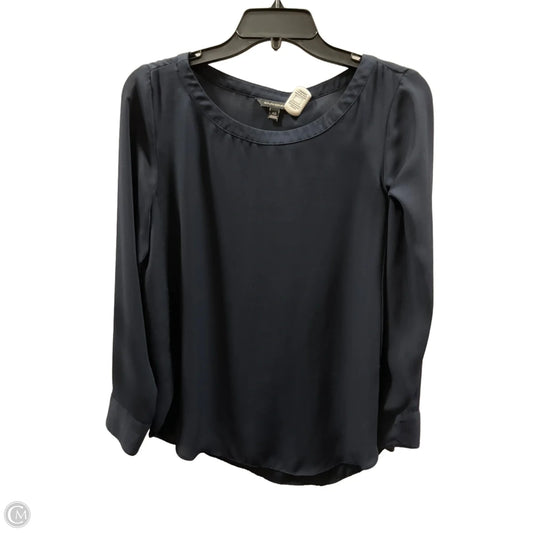 Top Long Sleeve By Banana Republic In Blue, Size: Xs