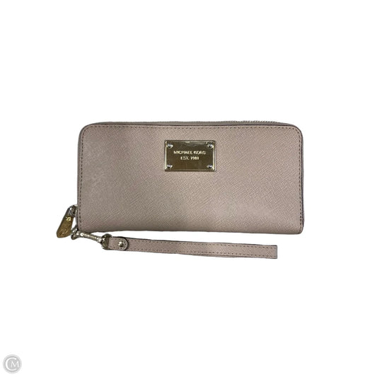 Wristlet By Michael Kors, Size: Large
