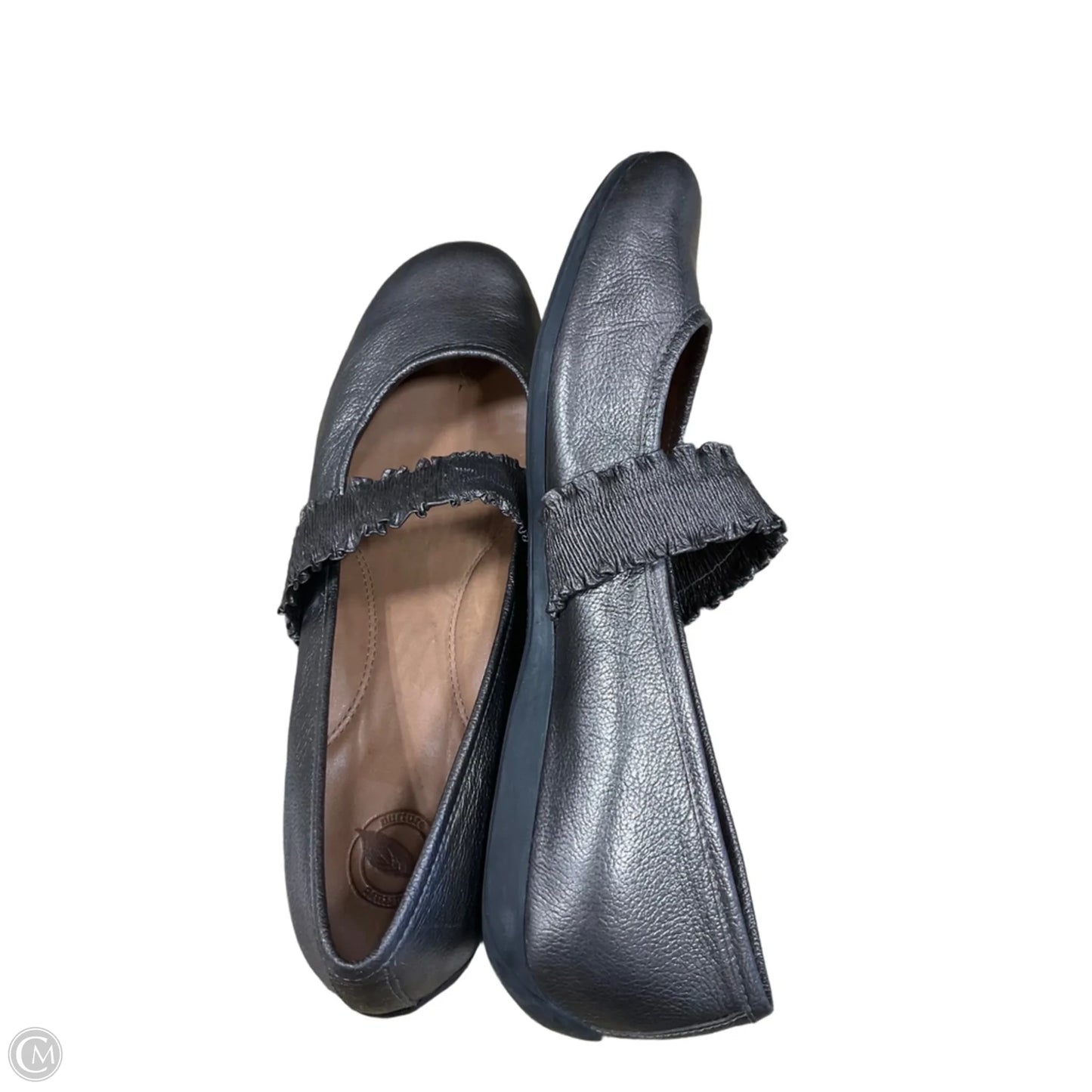Shoes Flats By Nurture In Bronze, Size: 8.5