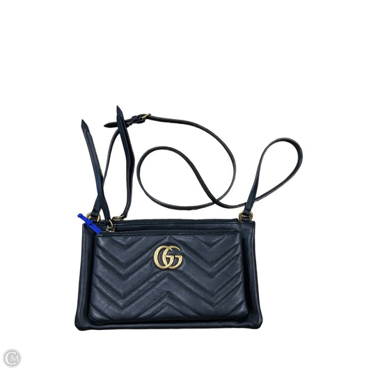 Crossbody Luxury Designer By Gucci, Size: Medium