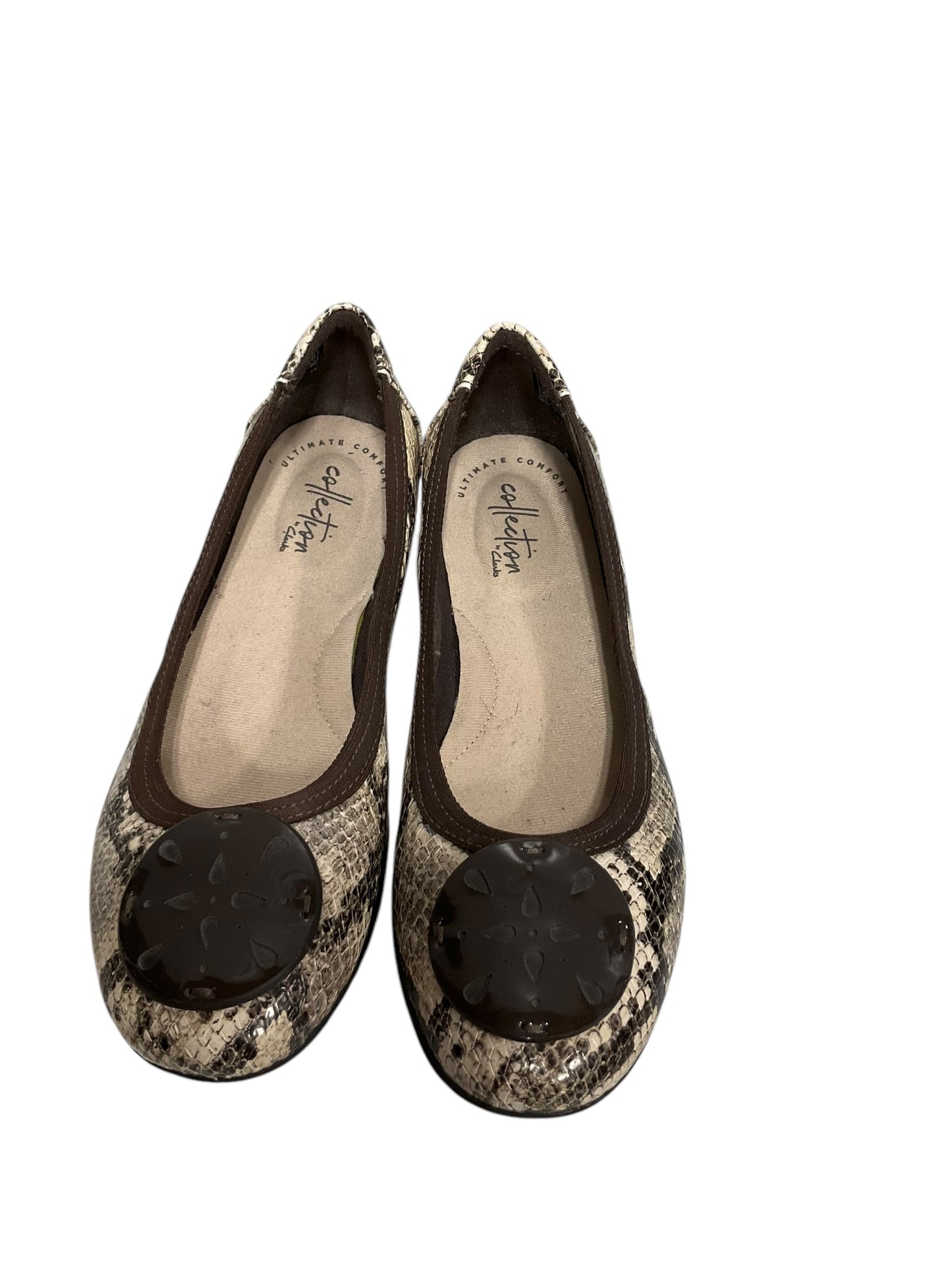 Shoes Flats By Clarks In Snakeskin Print, Size: 6