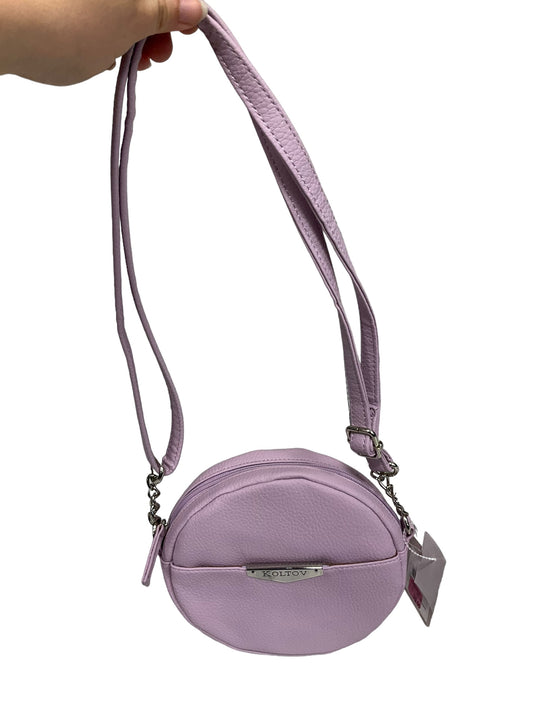 Crossbody Clothes Mentor, Size Medium