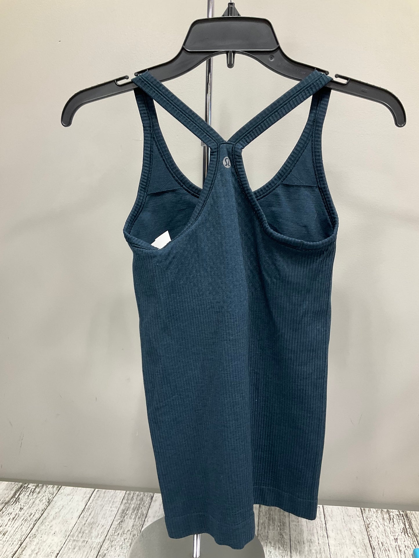 Athletic Tank Top By Lululemon In Teal, Size: Xs