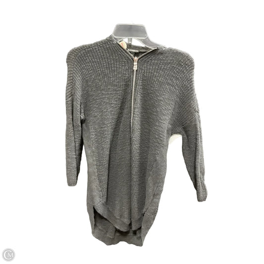 Sweater By Express In Grey, Size: S