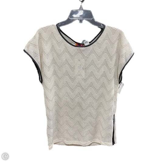 Top Short Sleeve By Clothes Mentor In Cream, Size: S